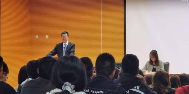 说明: C:\Users\Administrator\Desktop\珠宝的世界——王礼胜教授\IMG_5342(20201004-111304).JPG